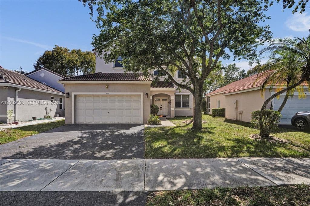 4+1 Müstakil ev — 636 Sand Creek Cir