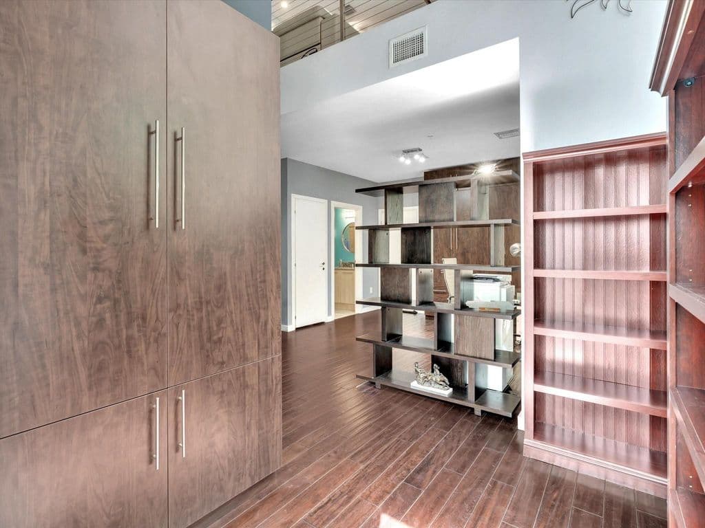 3-bedroom Property — 733 NE 4th Avenue #733