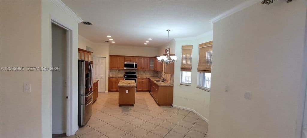 4-bedroom Single-Family Home — 8765 SW 208th St