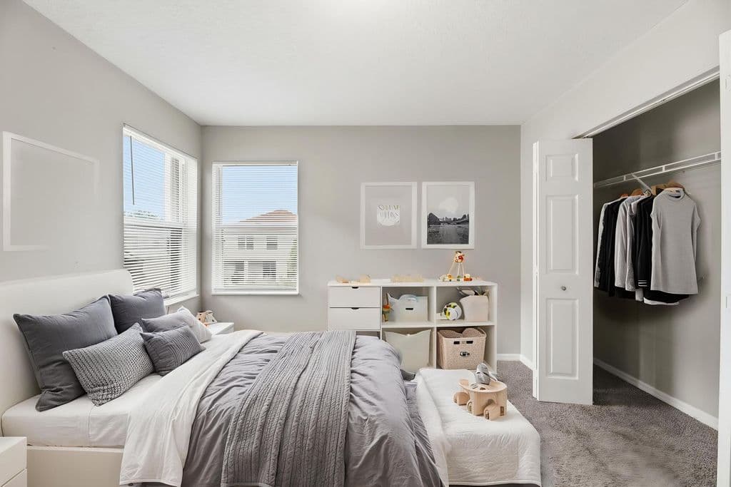 3+1 Müstakil ev — 7634 Trenton Drive