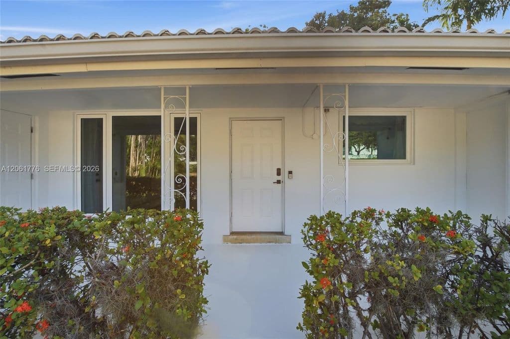 2-bedroom Single-Family Home — 3497 NE 20th Ave