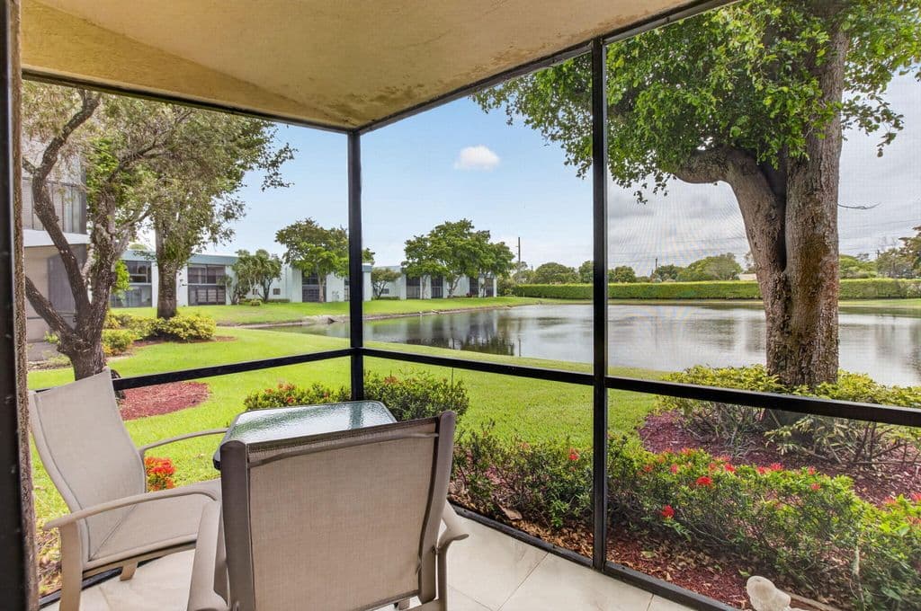 2+1 Condo — 15054 Ashland Way #82