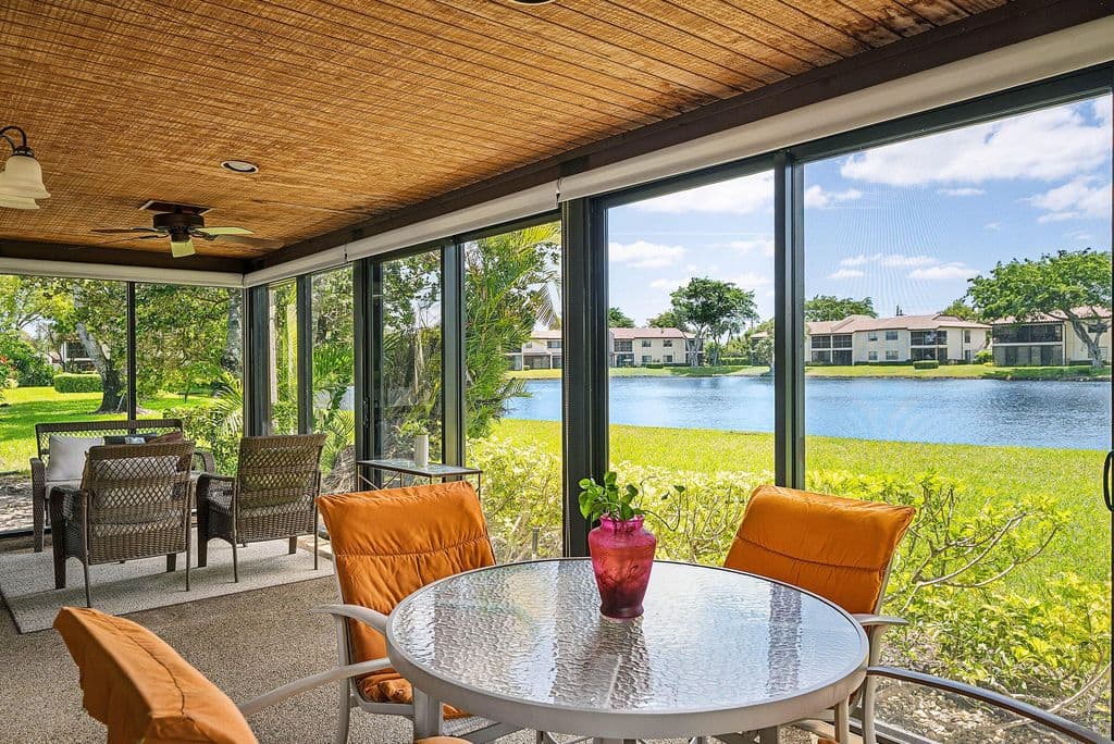 2-bedroom Condo — 21875 Arriba Real #18b