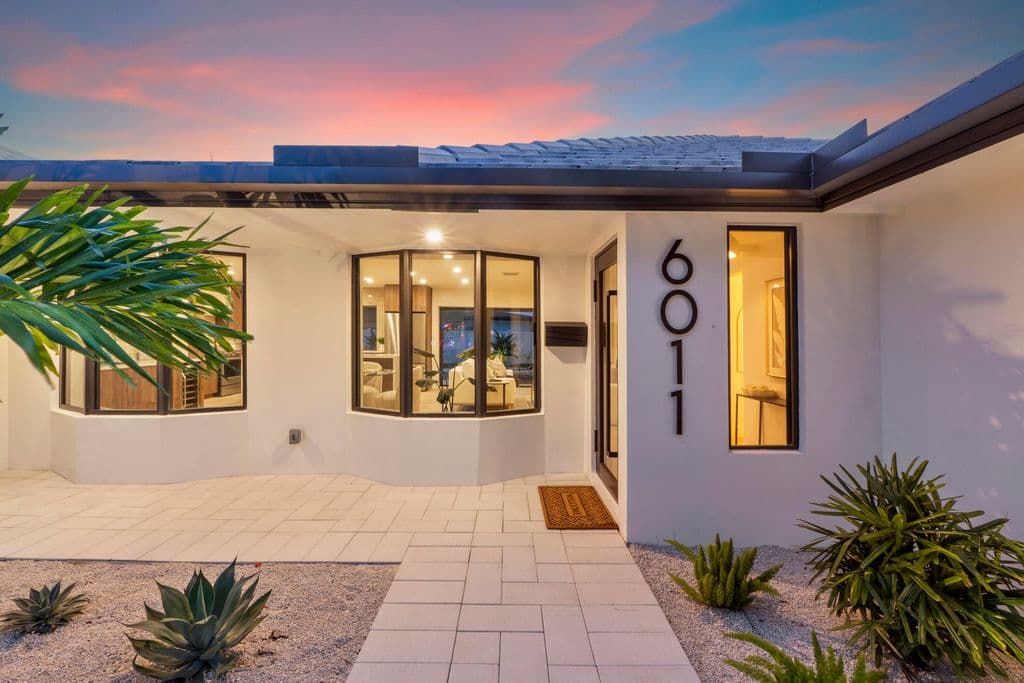 3-bedroom Single-Family Home — 6011 NE 19th Avenue