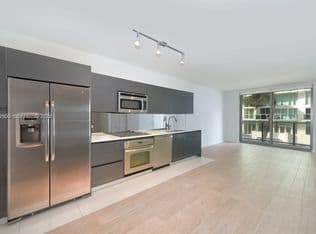 1-bedroom Condo — 31 SE 6th St APT 406, Miami, 33131