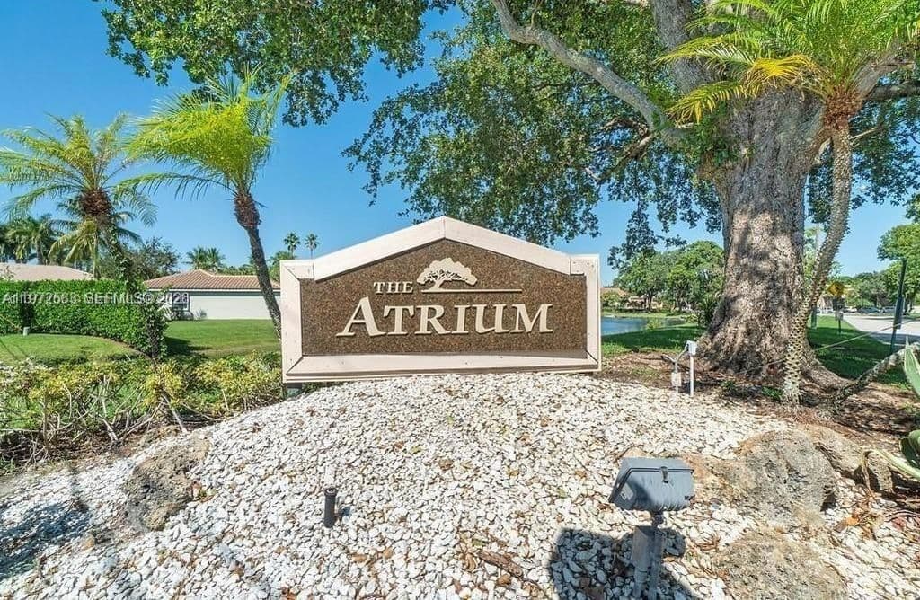 3+1 Condo — 7582 NW 86th Ter APT 104