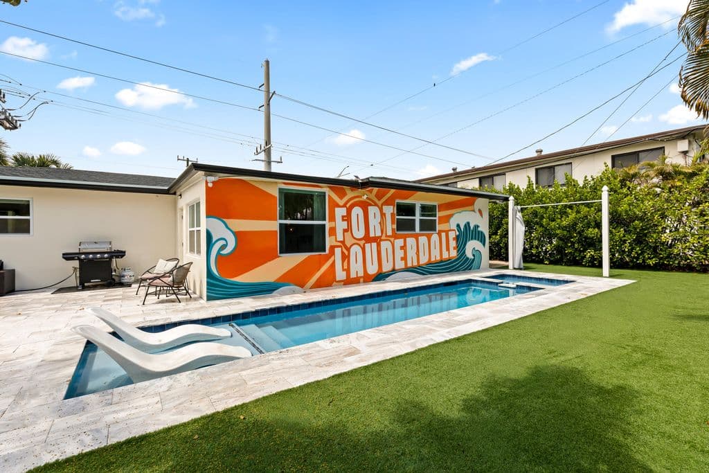 3-bedroom Single-Family Home — 5530 NE 18th Avenue