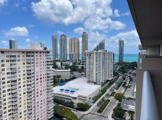 1-bedroom Condo — (Undisclosed Address), North Miami Beach, 33160