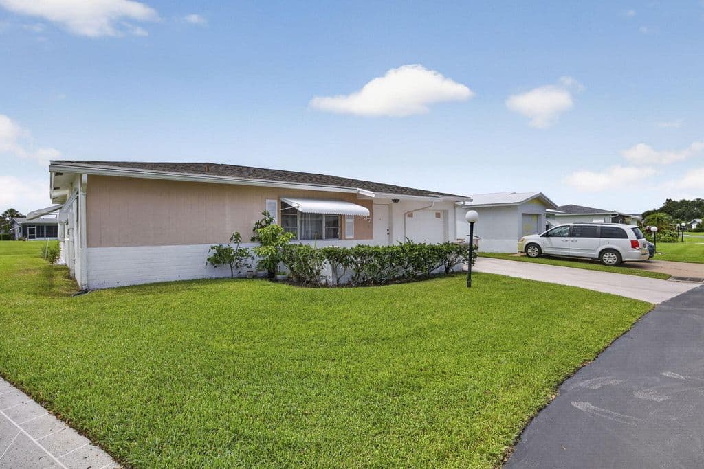 3-bedroom Single-Family Home — 5337 BELLEVILLE Road