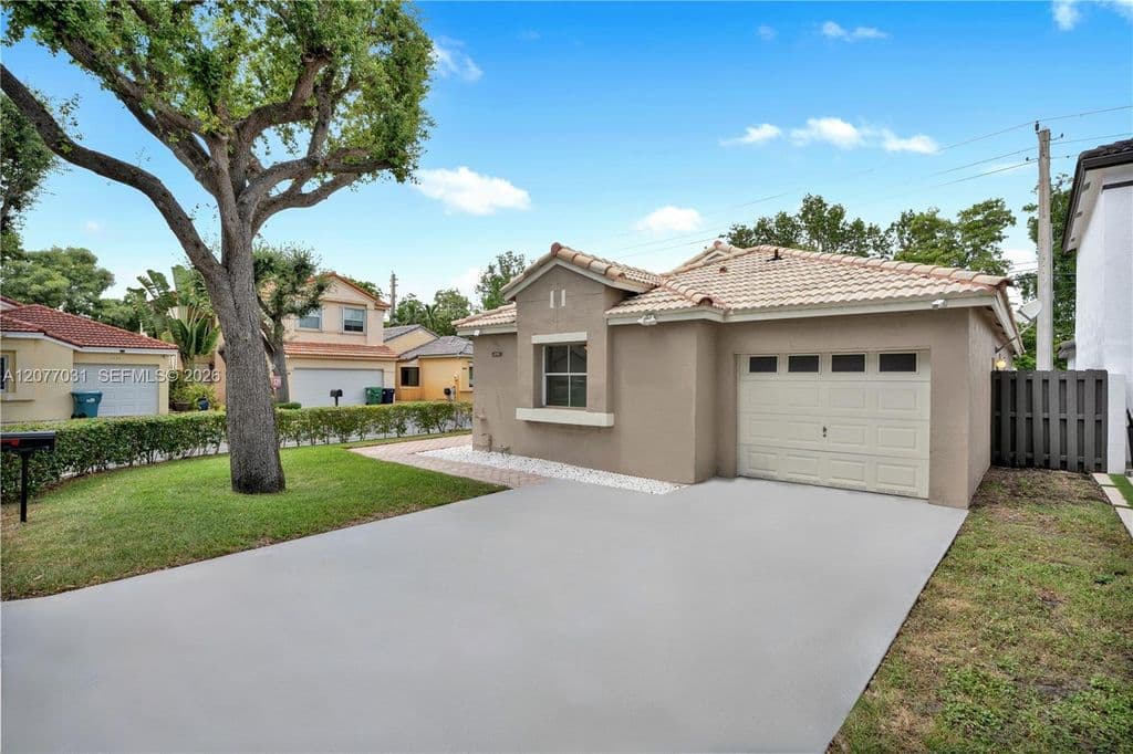 3-bedroom Single-Family Home — 11491 SW 72nd Ter