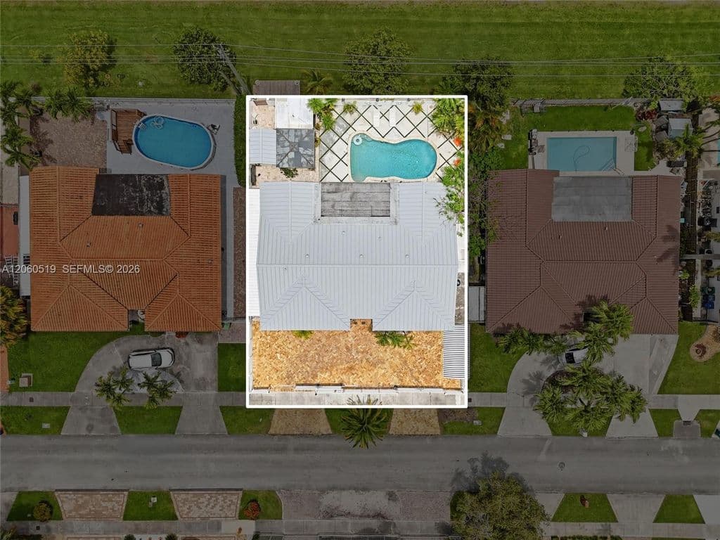 4-bedroom Single-Family Home — 323 NW 136th Pl