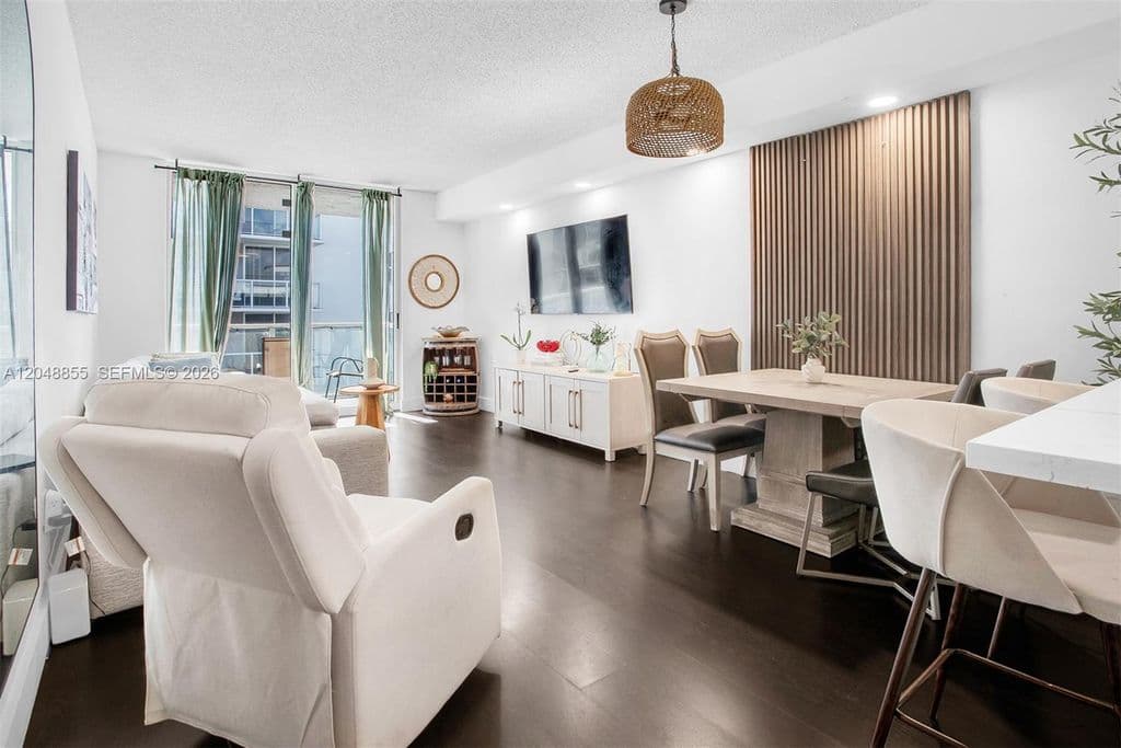 2-bedroom Condo — 5091 NW 7th St #Ts-11