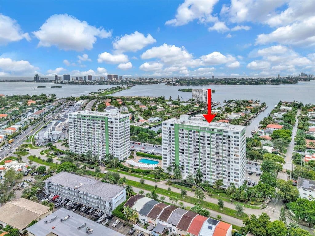 1-bedroom Condo — 2100 Sans Souci Blvd #A509