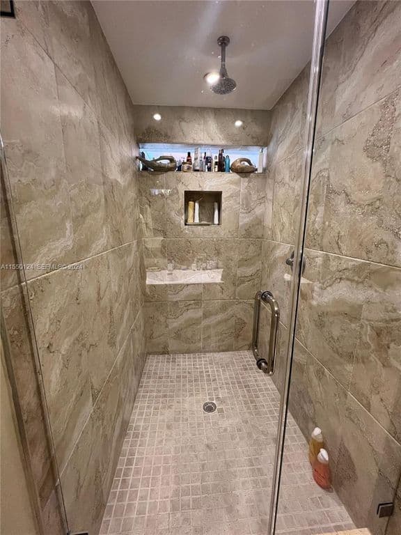 3-bedroom Condo — 2430 Brickell Avenue