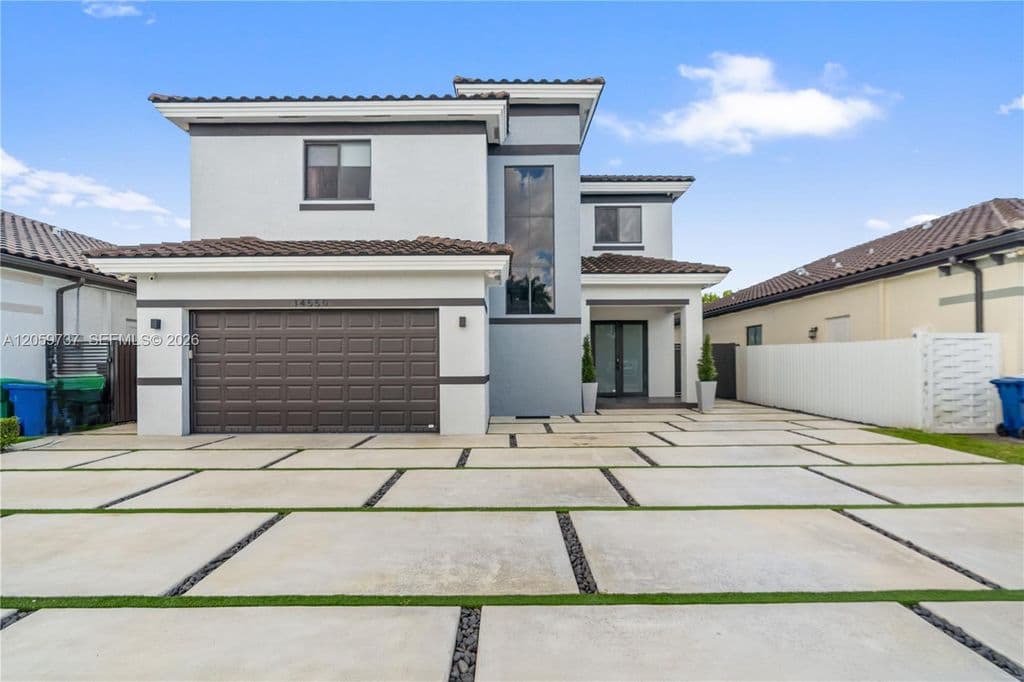 4-bedroom Single-Family Home — 14550 SW 32nd St