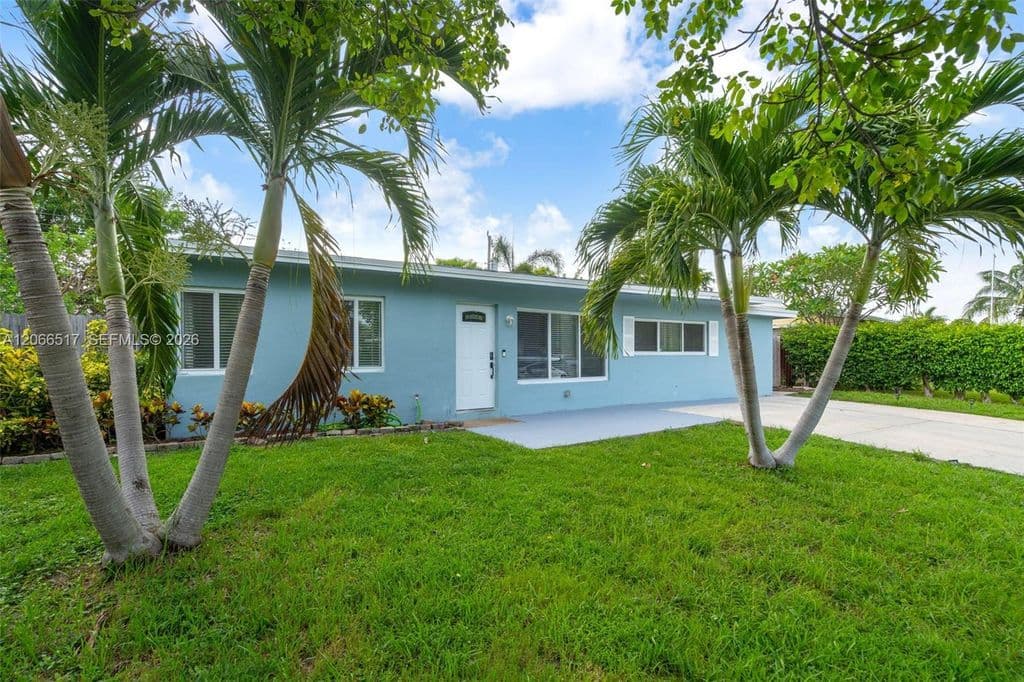 4-bedroom Single-Family Home — 2721 NE 8th Ave