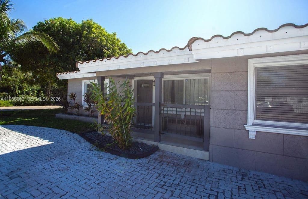 3-bedroom Single-Family Home — 2450 NE 18th St