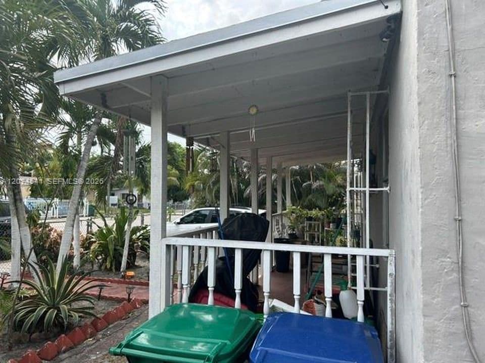 2-bedroom Single-Family Home — 863 NW 113th St
