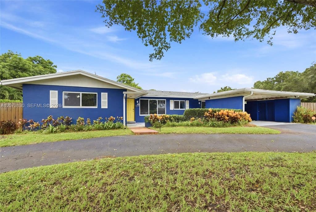 3-bedroom Single-Family Home — 341 SW 54th Ave