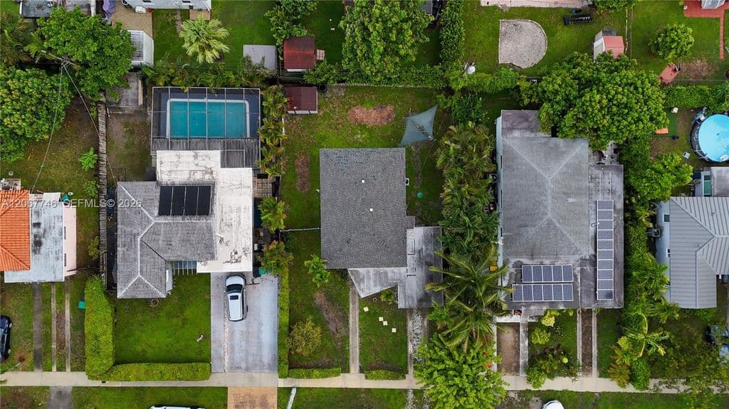 3-bedroom Single-Family Home — 6250 NW 41st St