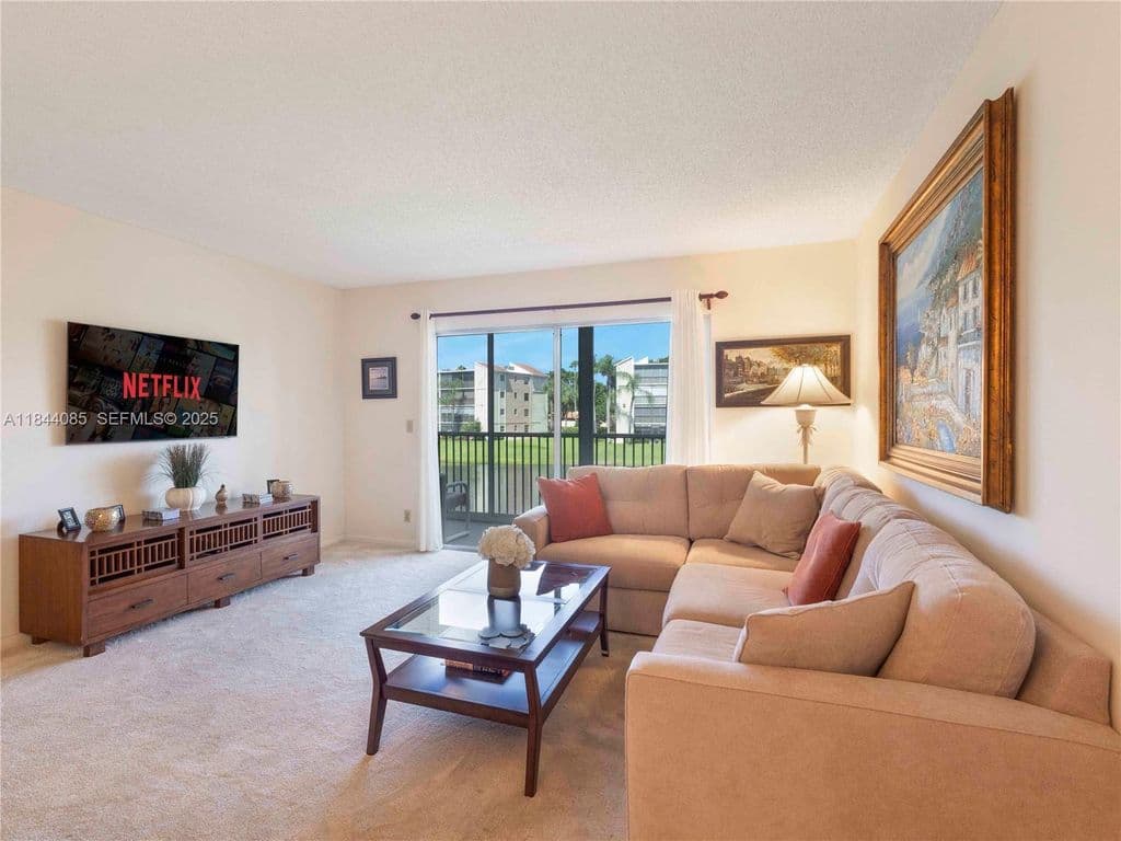 2+1 Condo — 14360 Strathmore Lane #203