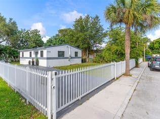 3-bedroom Single-Family Home — 15100 NE 14th Ct, North Miami Beach, 33162