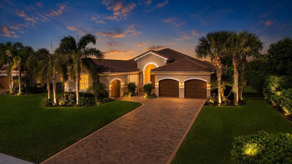 3+1 Müstakil ev — 7754 Maywood Crest Drive