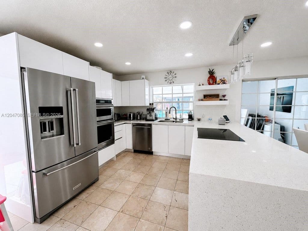 3-bedroom Single-Family Home — 17324 NW 63rd Ave
