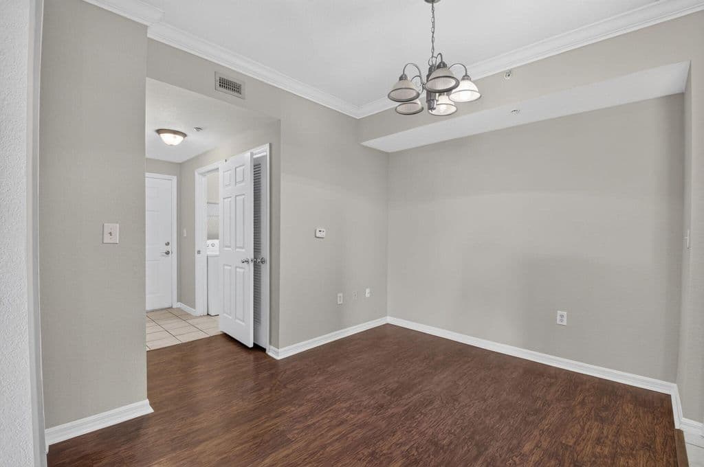 3-bedroom Condo — 15125 Michelangelo Boulevard #202