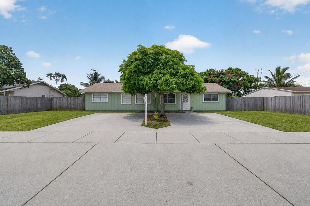 4+1 Mülk — 3088 Prince Drive