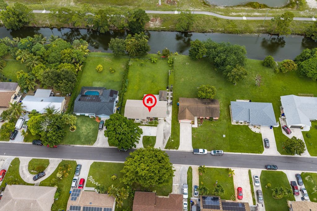 3-bedroom Single-Family Home — 278 SANDPIPER Avenue