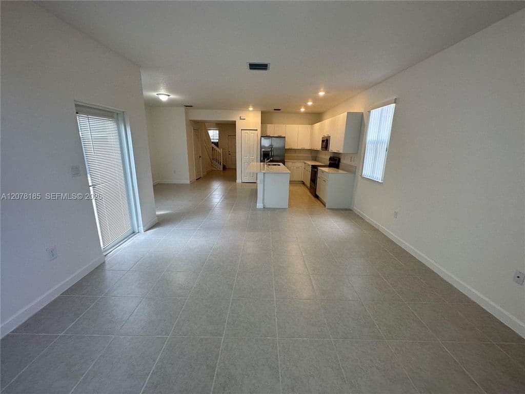 3+1 Müstakil ev — 2382 NW 131st Cir