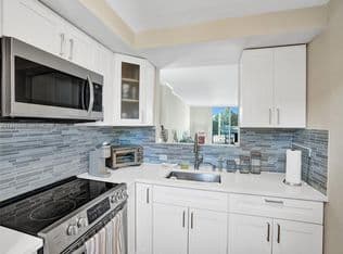 2+1 Condo — 1777 SE 15th St APT 217, Fort Lauderdale, 33316
