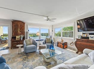 3+1 Condo — 374 Golfview Road #405, North Palm Beach, 33408