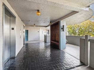 1+1 Condo — 1101 Colony Point Circle #404, Pembroke Pines, 33026