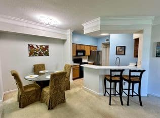 2-bedroom Condo — 9857 Baywinds #9210, West Palm Beach, 33411