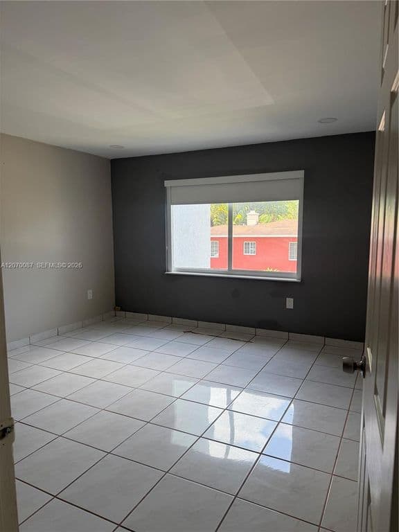 1+1 Condo — 2530 SW 3rd Ave APT 103