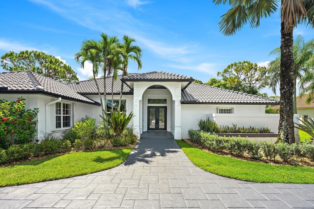 5+1 Müstakil ev — 11842 Keswick Way