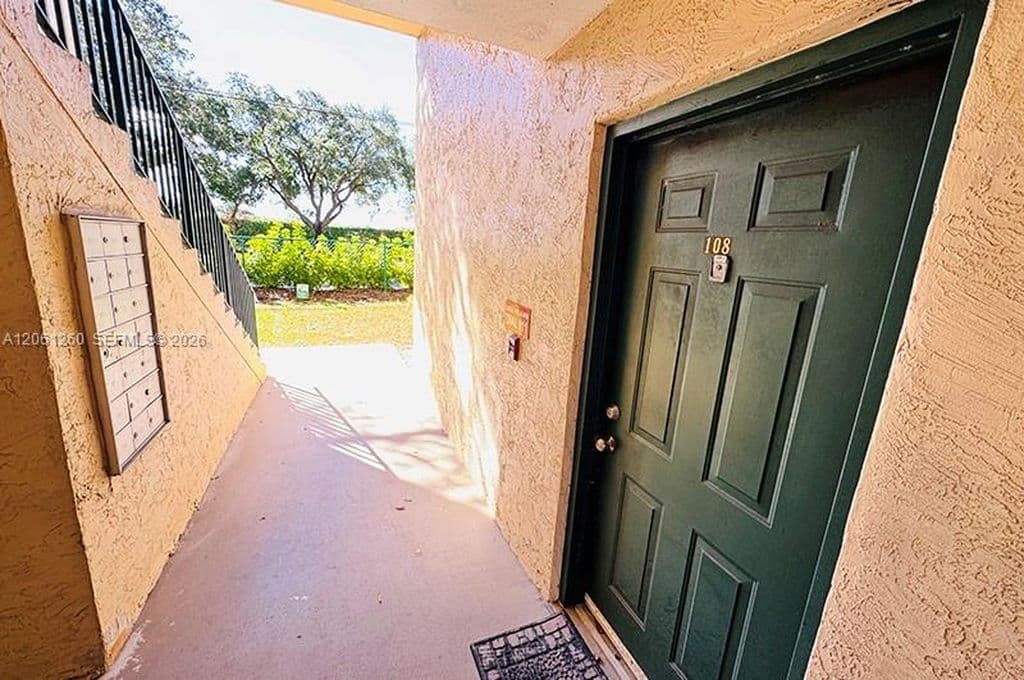 2-bedroom Condo — 1727 Village Blvd APT 108