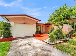3+1 Müstakil ev — 1019 S 29th Ave, Hollywood, 33020