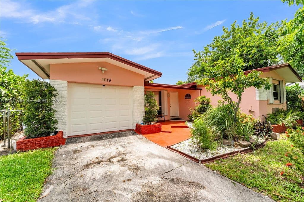 3+1 Müstakil ev — 1019 S 29th Ave