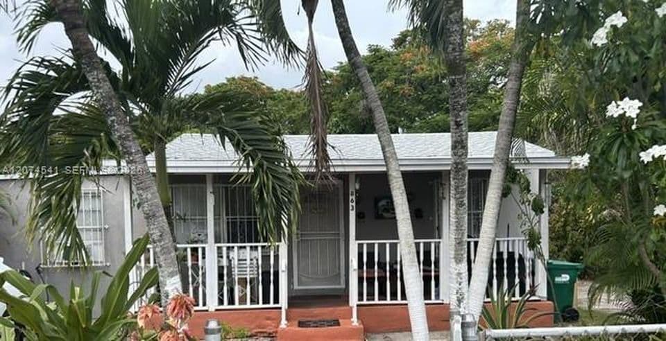 2-bedroom Single-Family Home — 863 NW 113th St