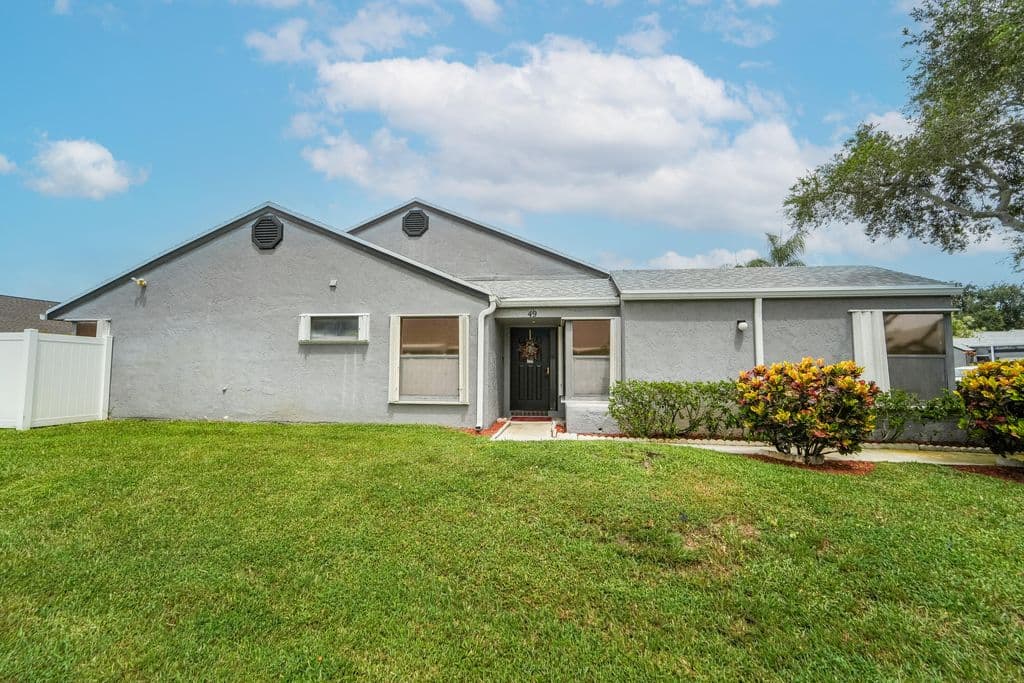 3-bedroom Single-Family Home — 4520 Feivel Road #49