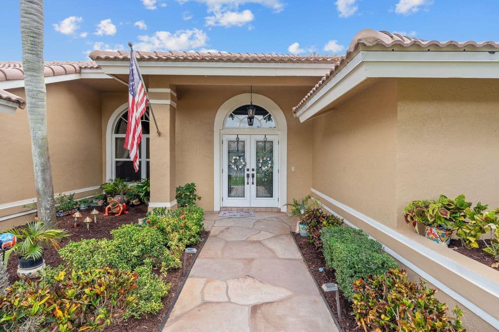 4+1 Müstakil ev — 8663 NW 50TH Drive