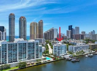 2-bedroom Condo — 18000 N Bay Rd APT 201, Sunny Isles Beach, 33160