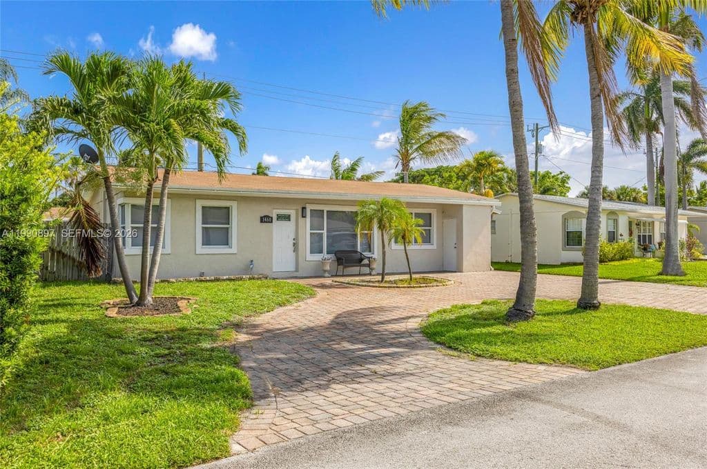 3-bedroom Single-Family Home — 1460 NE 30th Ct