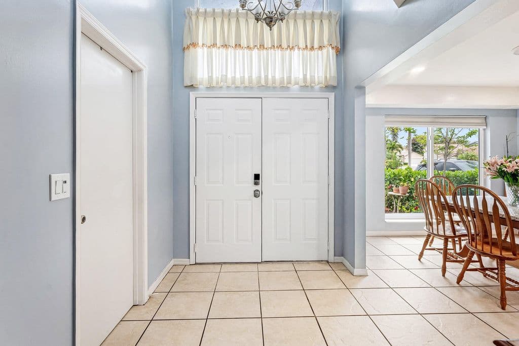 5-bedroom Single-Family Home — 143 St Michaels Court
