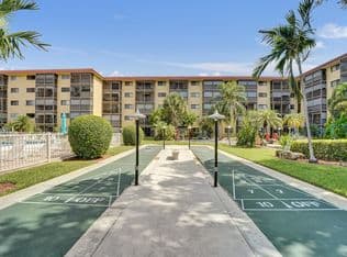 2-bedroom Condo — 2601 NE 14th Street Causeway #231, Pompano Beach, 33062