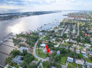 2+1 Müstakil ev — 545 S LAKE Drive, Lantana, 33462