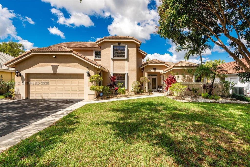 4-bedroom Single-Family Home — 1855 NW 106th Ter